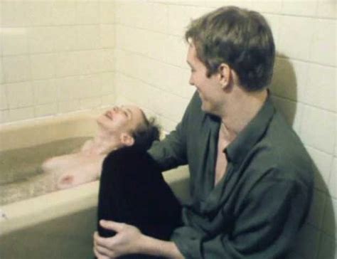 Naked Anna Levine In Fiona