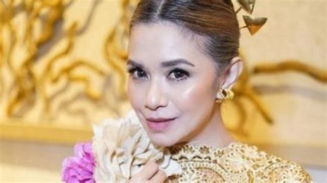 Rayakan 40 Tahun Berkarier Ruth Sahanaya Gelar Mini Konser September