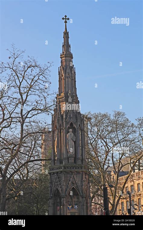 Martyrs Memorial In St Giles Oxford Built In 1838 In Memory Of The