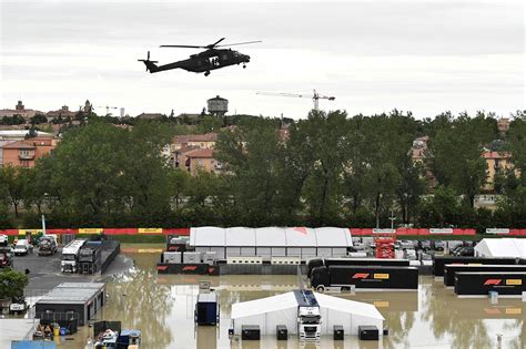 U poplavama u Italiji poginulo najmanje osam ljudi tisuće evakuirane