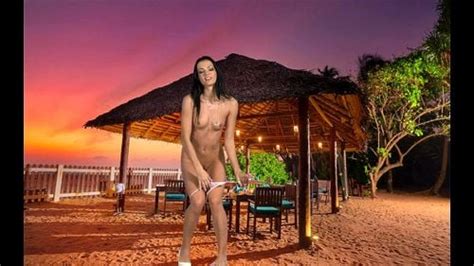 stripを視聴 Dancing Stripchat Strip Babes Porn SpankBang