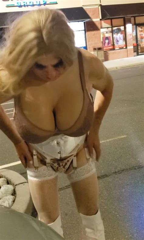 DeeDeeSlut Pink Dress White Corset Nude Pics XHamster