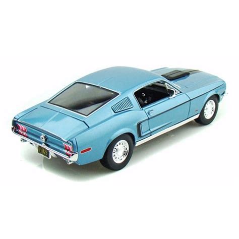 FORD MUSTANG GT Cobra Jet 1968 Blue 1 18 31167BL MAISTO EUR 54 90