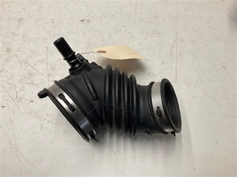 2012 2016 Ford Focus Air Intake Hose Tube 2 0l Bv61 9c623 Ac Oem Ebay