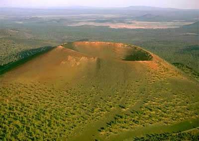 Sunset Crater Volcano National Monument | Flagstaff Arizona