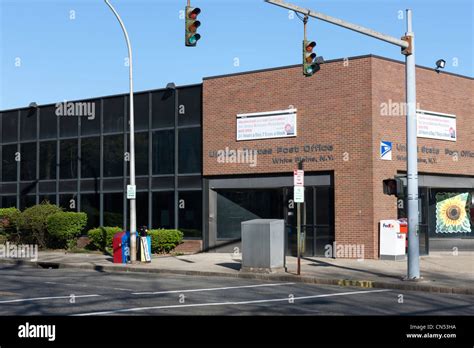 The Main Post Office In White Plains New York Stock Photo Alamy