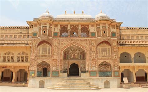 Touring the Forts and Palaces in Jaipur, India's Pink City