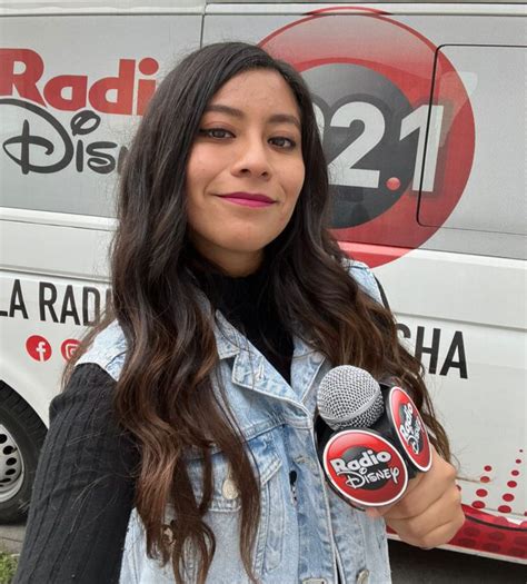 Aura Cornejo De Radio Disney 102 1 FM Elementos Que Conforman Un