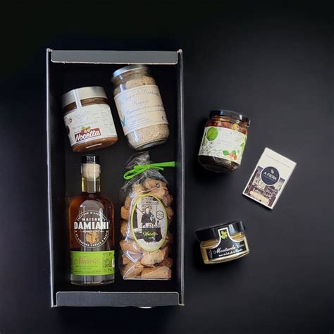 Coffret Cadeau Autour de la Noisette A Fiera épicerie fine Corse