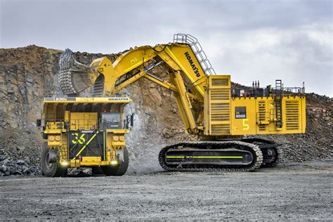 SMS Equipment Delivers Massive Komatsu Excavator To BC Mine