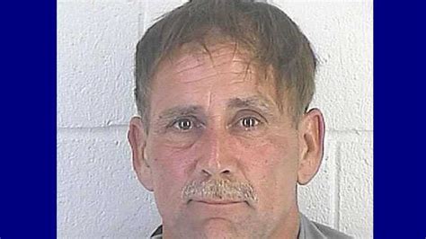 Inmate dies at Johnson County Detention Center