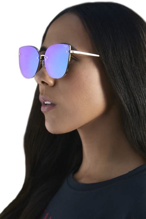 QUAY Australia "Notorious" Sunglasses - All Things Tall