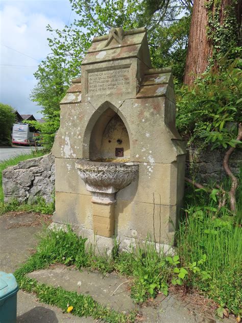 Water Fountain Bwlch Y Cibau Llanfyllin Terracotta Buff Flickr