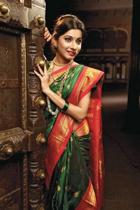 Saawariya~☆ | Saree photoshoot, Nauvari saree, Marathi saree