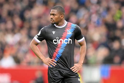 Crystal Palace Midfielder Picks Up Player Of The Season Award South