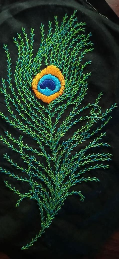 Feather Stitch In 2024 Peacock Embroidery Designs Feather Embroidery