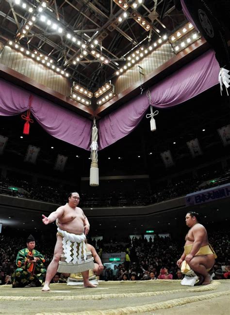 新横綱・稀勢の里が初v トーナメント大会、貴ノ岩を決勝で下しスポーツデイリースポーツ Online