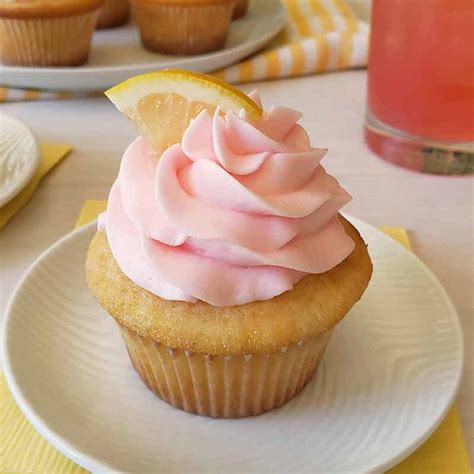 Fun Summer Cupcake Ideas Wilton S Baking Blog Homemade Cake