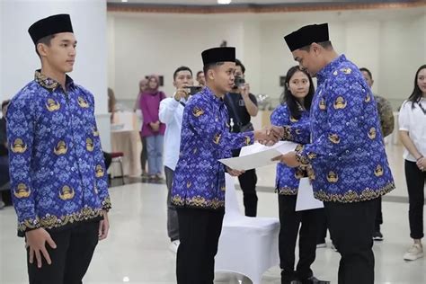 Seragam Pppk Ternyata Beda Dengan Pns Cek Di Sini Aturan Dan Atribut