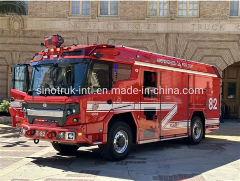 Sinotruk Howo M High Spray Arm Water Tower Fire Truck X L