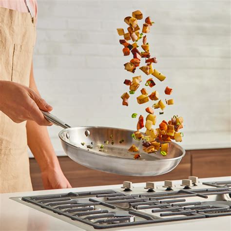 Misen Stainless Steel Skillet | Sur La Table