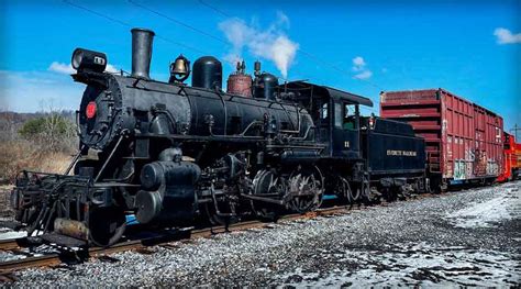 Rail News – Everett Railroad converts old steam locomotive to fuel oil ...