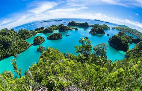 How Many Islands Are There in Indonesia? - WorldAtlas.com