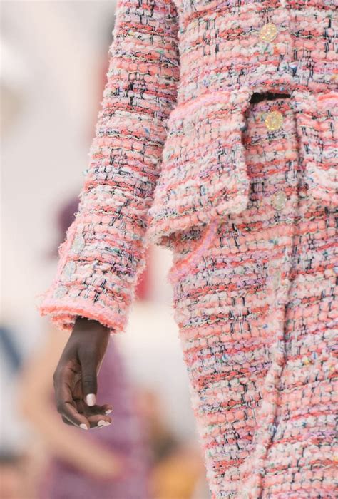 Épinglé Sur Chanel Années 2020 Et Haute Couture