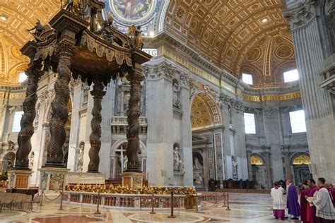 Vatican Cardinal Performs Rite At Desecrated Altar In St Peter S