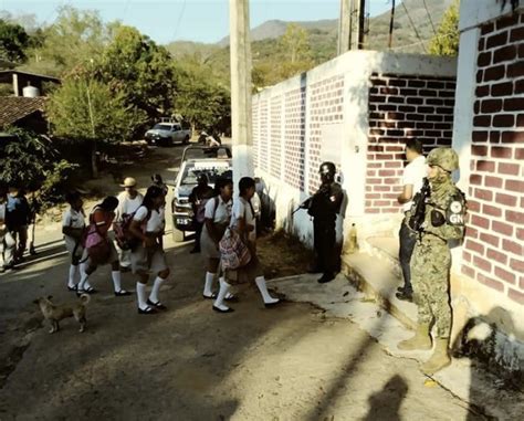 Vallecitos De Zaragoza En La Sierra Del Municipio De Zihuatanejo