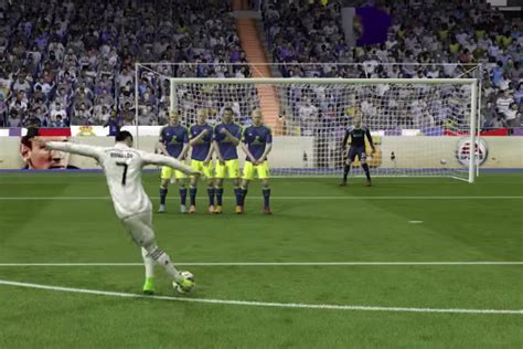 Rabona Free Kick Tutorial - UltimateFIFA