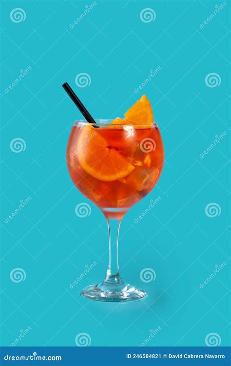 Copo De Cocktail De Spritz De Aperol Imagem De Stock Imagem De Vidro