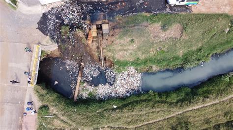 Retira Capasu Mil Toneladas De Basura De Alcantarillas Y Canales