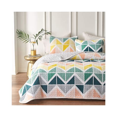 12 of the Best Bohemian Bedding Sets | Livingetc