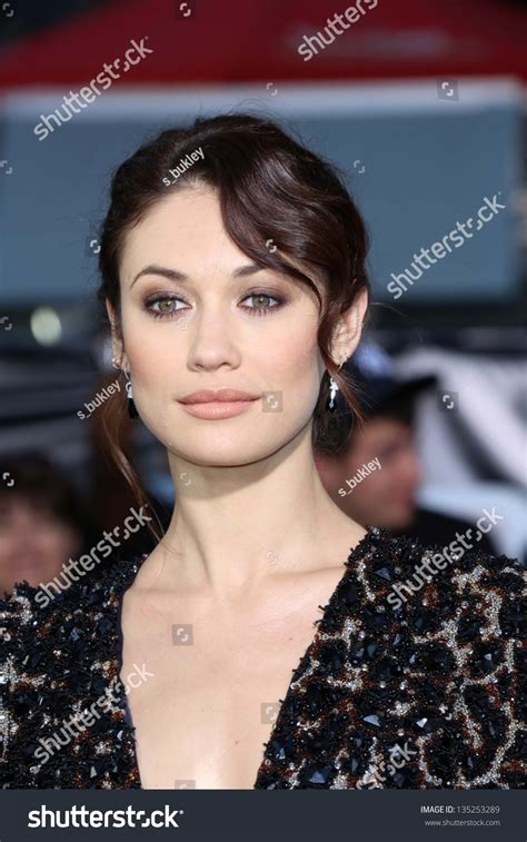 Olga Kurylenko Oblivion Los Angeles Premiere Stock Photo 135253289 ...