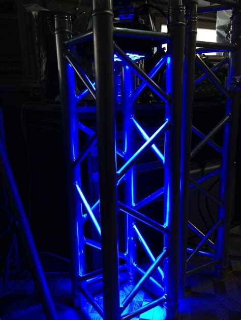 Truss Light