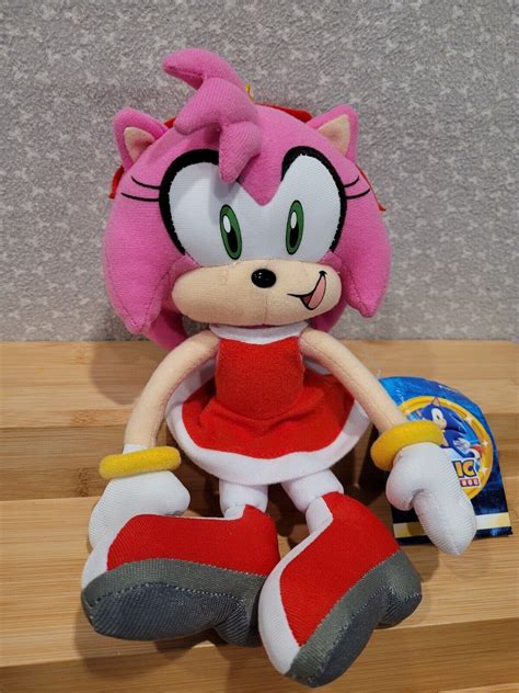 Mavin Great Eastern Sonic The Hedgehog Amy Rose Plush Toy