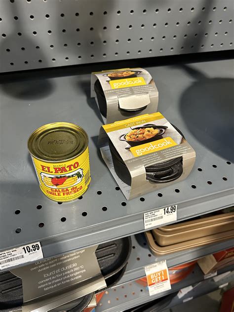 Discover more like Castiron: Giant Dutch Oven and Related Content