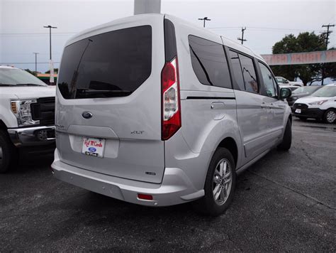 New 2020 Ford Transit Connect Wagon Xlt Full Size Passenger Van In San Antonio 100276 Red