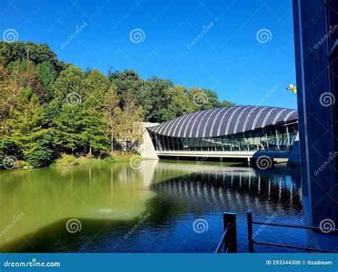 Crystal Bridges Museum Bentonville Arkansas Editorial Image - Image of ...