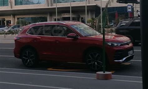 All New Volkswagen Tiguan Spotted Undisguised Ahead Of Debut