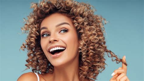 Capelli 8 Tagli Corti Perfetti Per Le Ricce Un Look Selvaggio