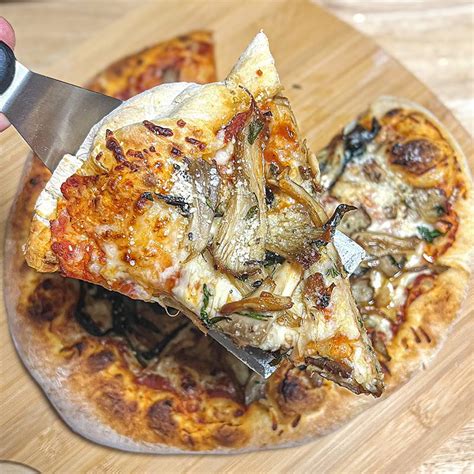 Homemade Italian Oyster Mushroom Pizza Recipe North Spore