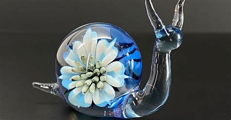 Glass Snail Sculptures - Media Chomp