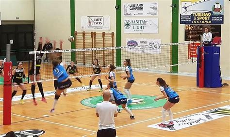 Blu Volley Quarrata Pronto Per Il Derby Contro Castelfranco