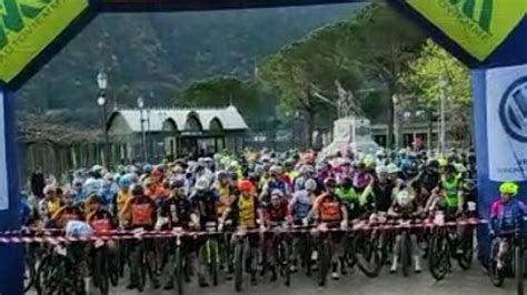 Un Super Successo Per La Spettacolare Granfondo Mtb Del Lago Di Como