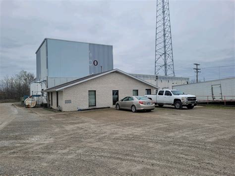 601 W Wabash Ave, Effingham, IL 62401 | LoopNet