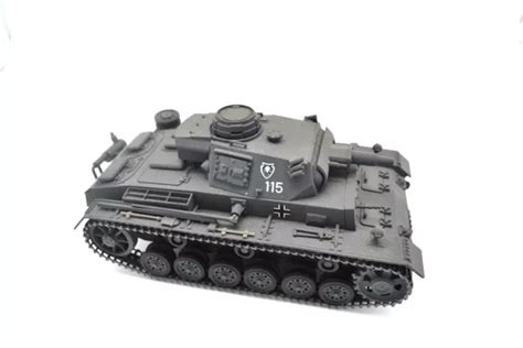 1 35 GEBAUT BUILT German Sd Kfz 141 Panzerkampfwagen III Ausf N