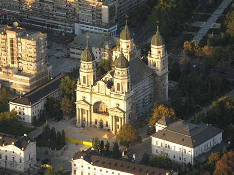 Mitropolii Ale Românieimetropolis Of Romania Catedrala Mitropolitana