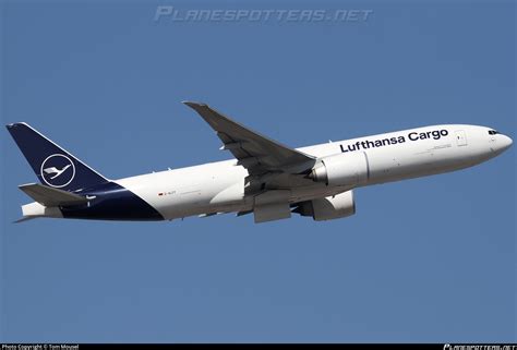 D ALFF Lufthansa Cargo Boeing 777 F Photo By Tom Mousel ID 1177939